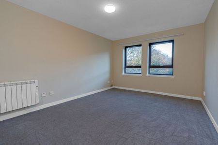 4047L - Craighouse Gardens, Edinburgh, EH10 5TY - Photo 2