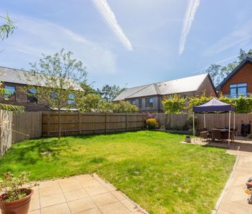 3 bedroom detached house to rent - Photo 6