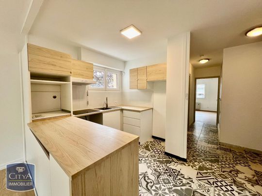 Location Appartement 2 pièces 47m² CHAMBERY 73000 - Photo 1