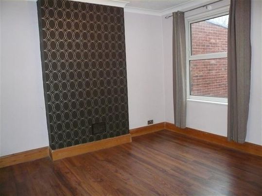 King Street - Photo 1