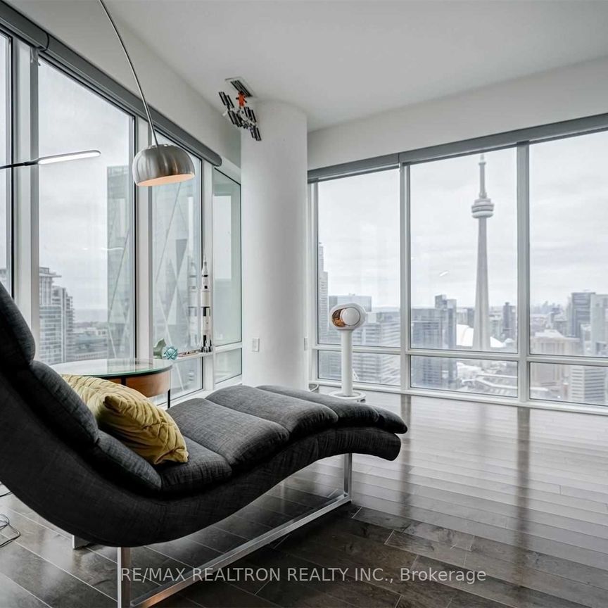 For Lease - 8 The Esplanade N/A Unit# 4602, Toronto, Ontario - Photo 1