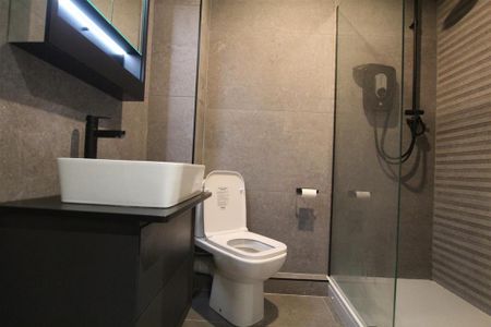 Studio to rent - Photo 5