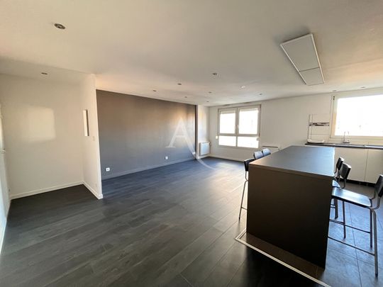 Location Appartement 3 pièces 70m² - Photo 1