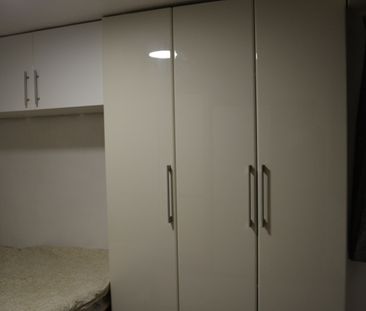 Studio Flat, Blandford Road, BR3 - Photo 3