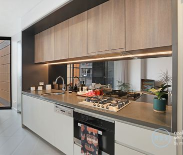 Luxe 1-Bedroom Apartment with City Views in St Leonards Square - Photo 5