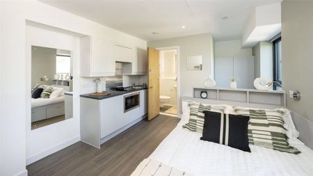 Studio to rent - Photo 3