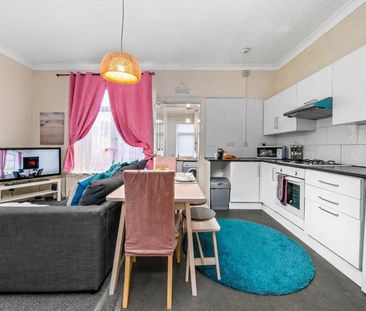 Crossgates - Photo 2