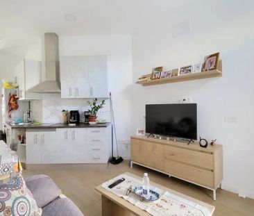 Alquiler de estudio en Calle Río Guadiana - Photo 1