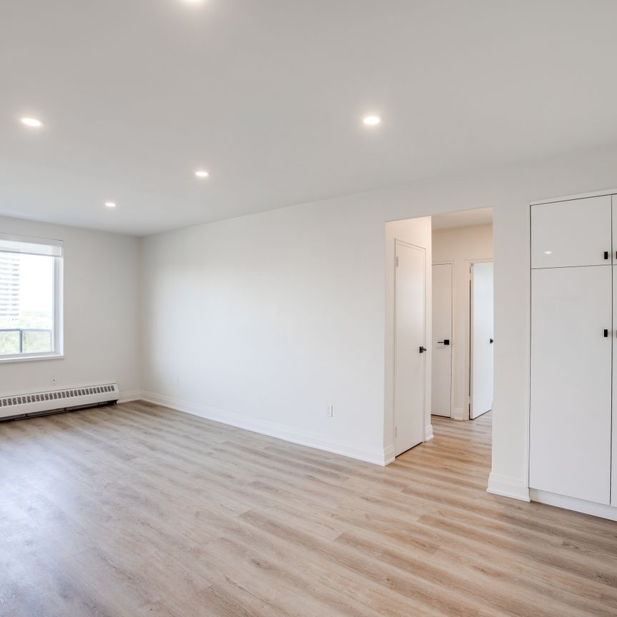 3 Bed 2 Bath - Photo 1