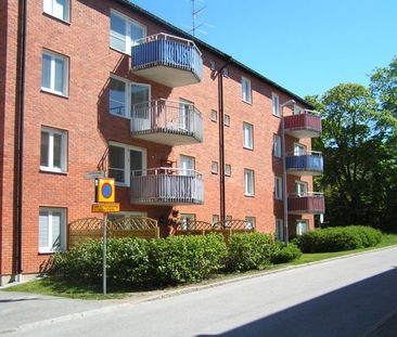 2 rok Lundmansgatan 4c, Norrtälje - Photo 1