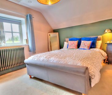 2 bedroom semi detached house to rent - Photo 5