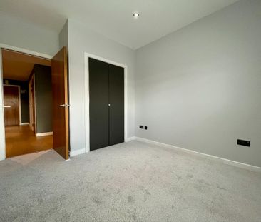 11 Castlebank Place - Photo 2