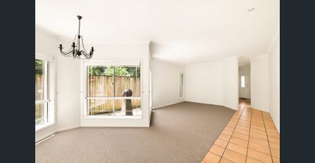 Large Family Home in Ascot School Zone - Photo 3