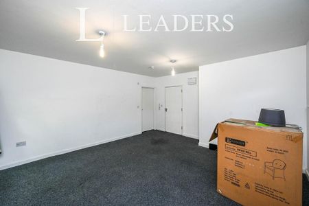 1 bedroom house to rent - Photo 2