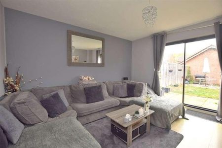 Cypress Road, Walton Cardiff, Tewkesbury, GL20 - Photo 2