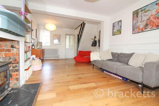 2 bedroom terraced house to rent - Photo 1