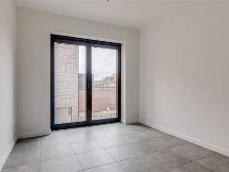 Recent appartement met 2 slpkrs en terras in hartje Putte - Photo 2