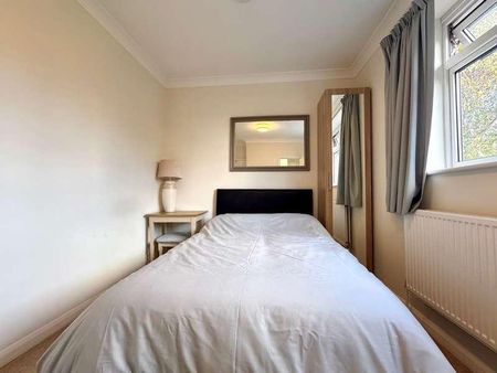 Delamere Road, Earley, Reading, RG6 - Photo 4