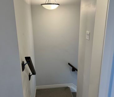 For Lease - 36 Damude Avenue, Thorold, Ontario - Photo 2