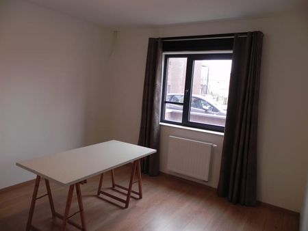 Appartement te huur - Foto 3