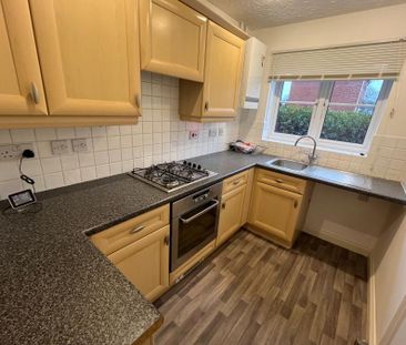 Claricoates Drive, Coddington, NG24 - Photo 4