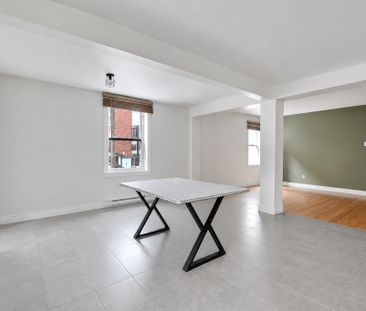 Grand 8 1/2 Avec 4 Chambres Et 2 SDB - Photo 2
