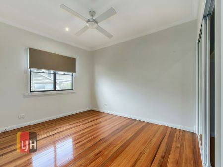 3 BEDROOM HOME LOCATED IN SOUGHT AFTER KEDRON - Photo 4