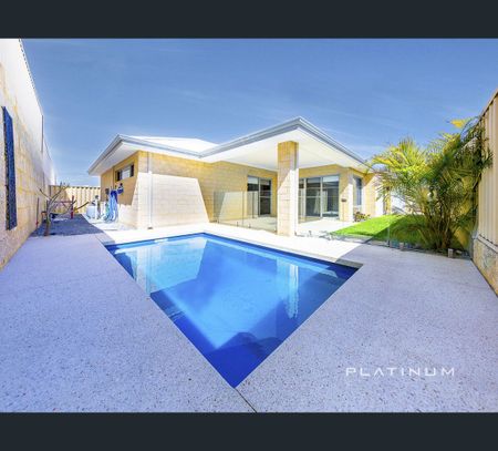 17 Fontelina Parade, Iluka, WA 6028 - Photo 4