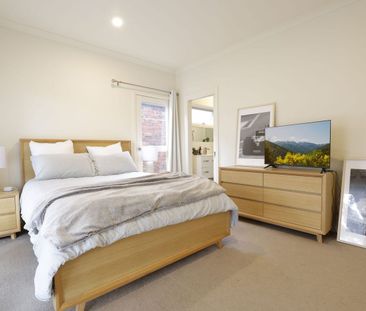 AS NEW TOWNHOUSE IN IDEAL LOCATION - Photo 5