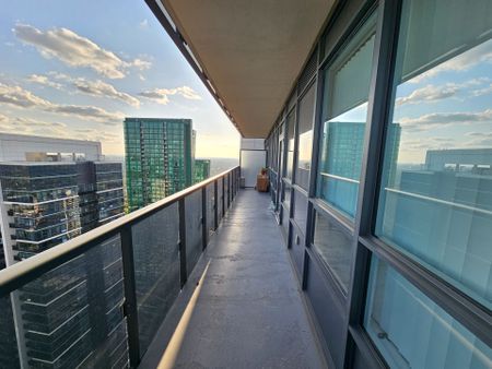 For Lease - 5 sheppard Avenue Unit# 3826, Toronto, Ontario - Photo 5