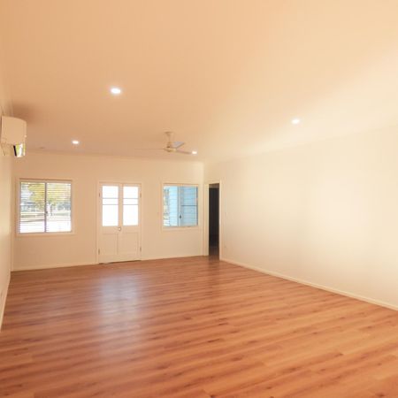 BEAUTIFUL HOME - Photo 2