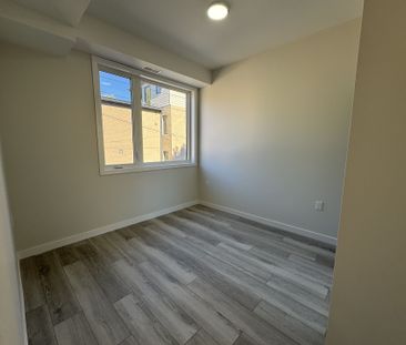 For Lease - 1184 Queen Street Unit# 2, Toronto, Ontario - Photo 5