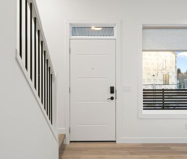 244 Somerglen Common SW - 1 - Photo 6