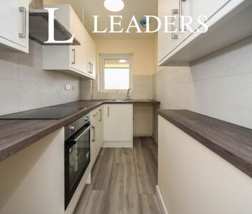 Studio to rent - Photo 6