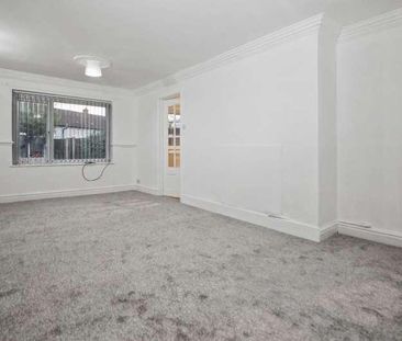 Johnson Avenue, Prescot, L35 - Photo 1