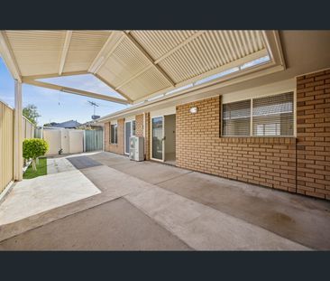55a Russ Avenue, Seaton, SA 5023 - Photo 6