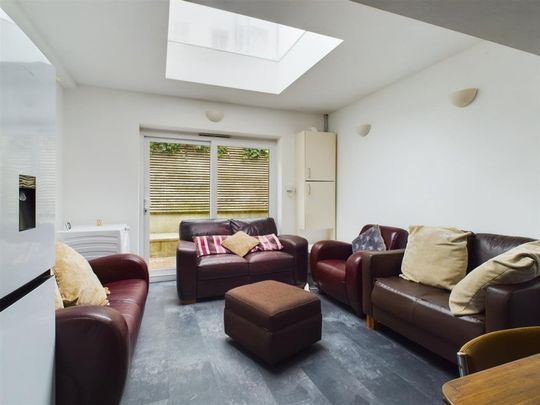 Hanover Terrace, Brighton - Photo 1