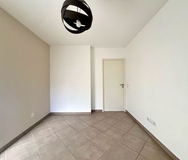 Location Appartement - Photo 2