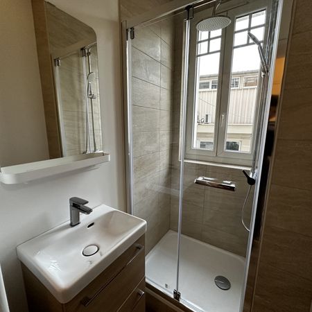 Location Appartement 1 pièce 24m² ENGHIEN LES BAINS 95880 - Photo 3