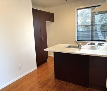 12 President Avenue, Papakura - Photo 1