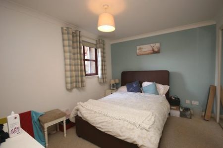 East Werberside Place, Fettes, Edinburgh - Photo 3