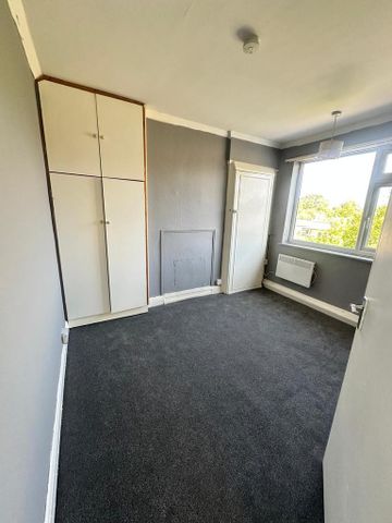2 bedroom maisonette to rent - Photo 2