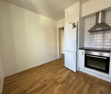 Traktörsgatan 52- 2 rok (lgh 1002) - Foto 3