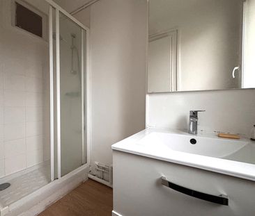 Location Appartement 2 pièces 37m² - Photo 4