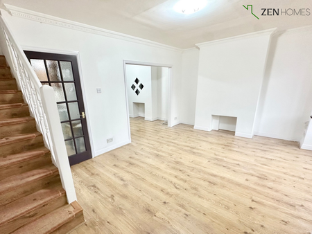 3 bedroom terraced house to rent - Photo 5