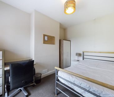 4 bedroom house to rent - Photo 4