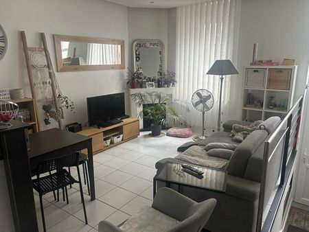 Appartement 4 pièces à - Photo 2