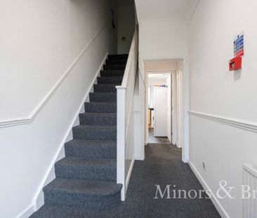 1 bedroom in a house share to rent - Photo 5