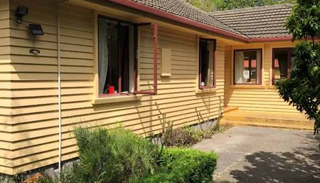 Three Double Bedroom in Ilam! - Photo 4