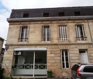 Location Appartement 3 pièces 56m² BORDEAUX 33000 - Photo 3